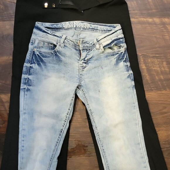 Women's Pants Bundle - 3 pairs - used - Picture 2 of 7